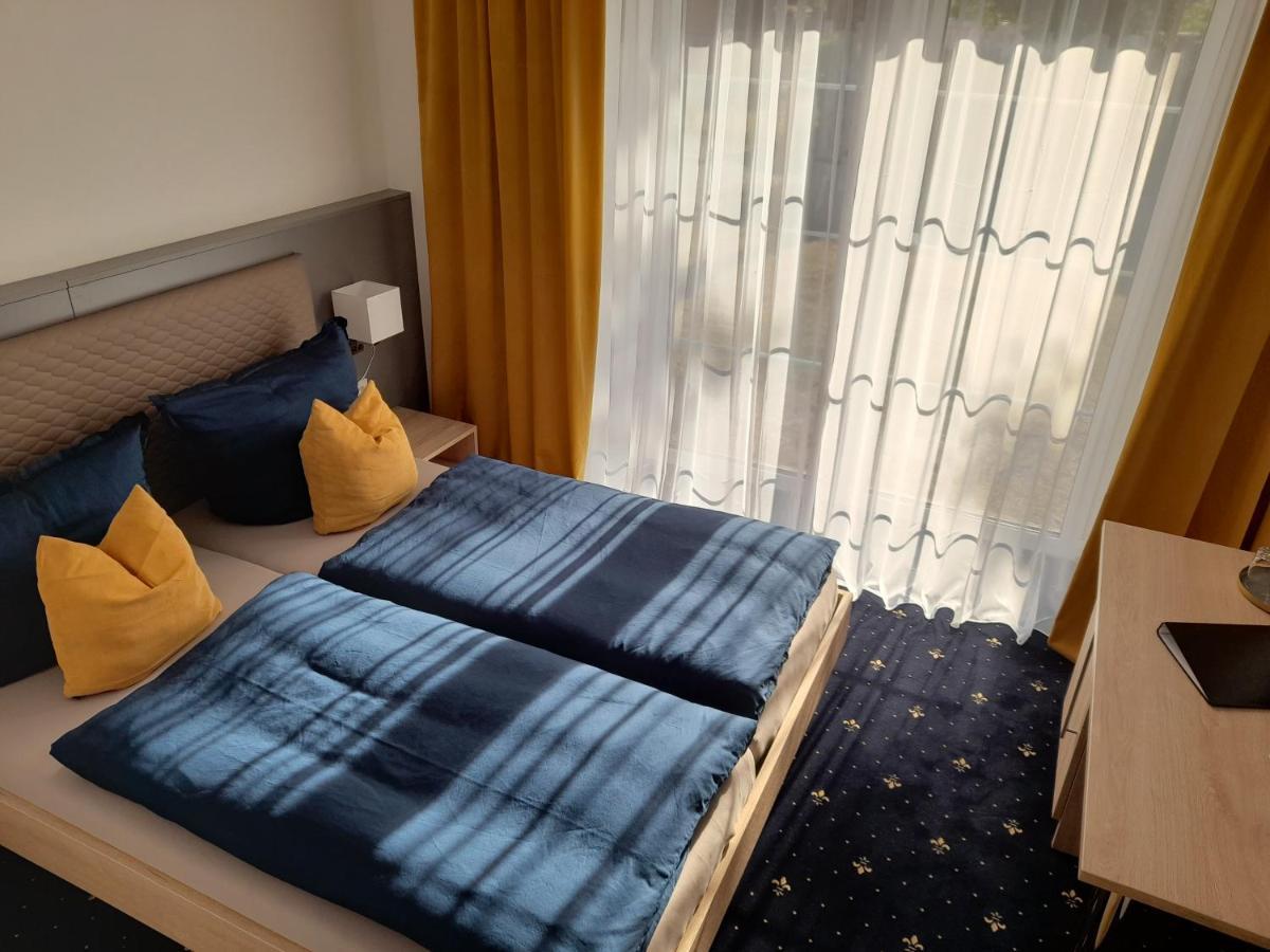 Gaestehaus Weinberge Elsterwerda ภายนอก รูปภาพ